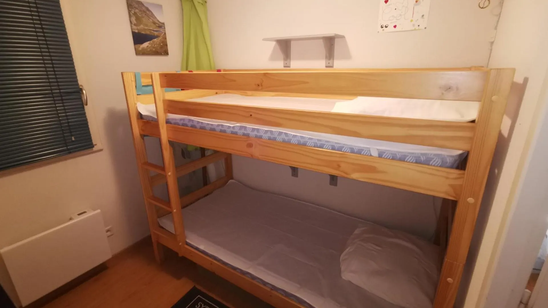 Appartement T3 Cosy De Plein Pied Terrasse Jardin Luchon Pyrenees à Bagnères-de-Luchon France